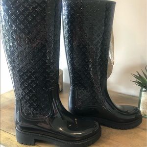 louis vuitton women's rain boots
